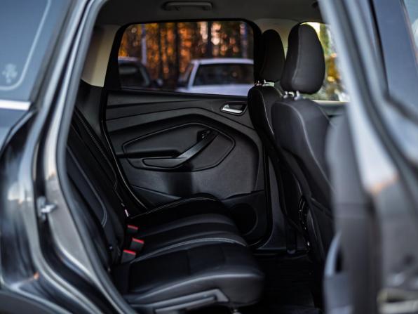 Ford Kuga II Рестайлинг с пробегом 2017 года, цена 1 377 000 рублей, 159348 км, внедорожник, Автокод Объявления