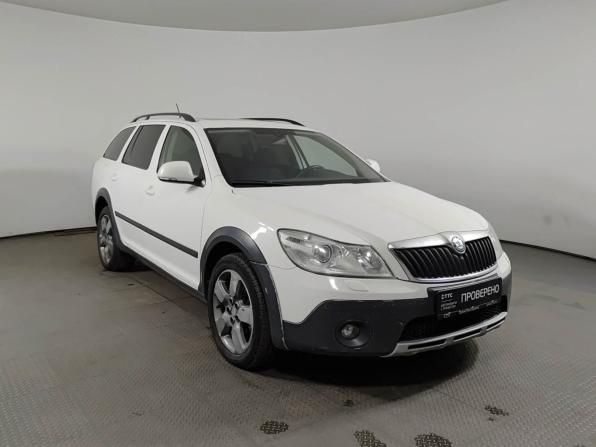 Skoda Octavia II (A5) Рестайлинг с пробегом 2012 года, цена 950 000 рублей, 398788 км, универсал, Автокод Объявления