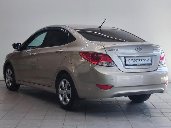 Hyundai Solaris I с пробегом 2012 года, цена 820 000 рублей, 215956 км, седан, Автокод Объявления