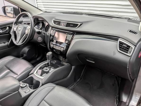 Nissan Qashqai II с пробегом 2015 года, цена 1 685 000 рублей, 110446 км, внедорожник, Автокод Объявления