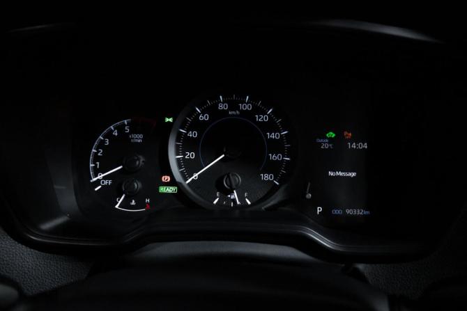 Toyota Corolla XII (E210) с пробегом 2020 года, цена 1 799 999 рублей, 90330 км, универсал, Автокод Объявления