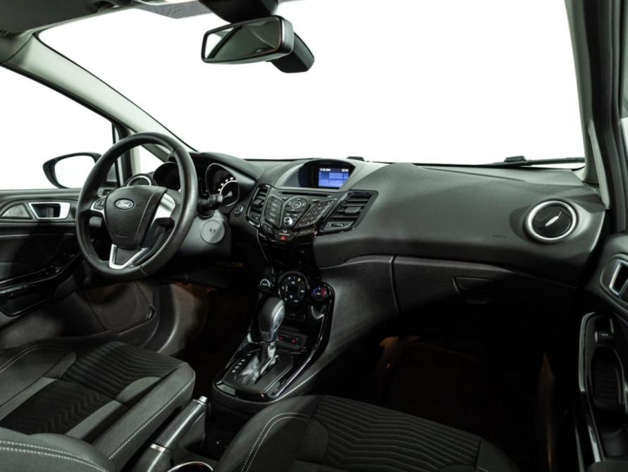 Ford Fiesta Mk6 Рестайлинг Санкт-Петербург  - изображение 9