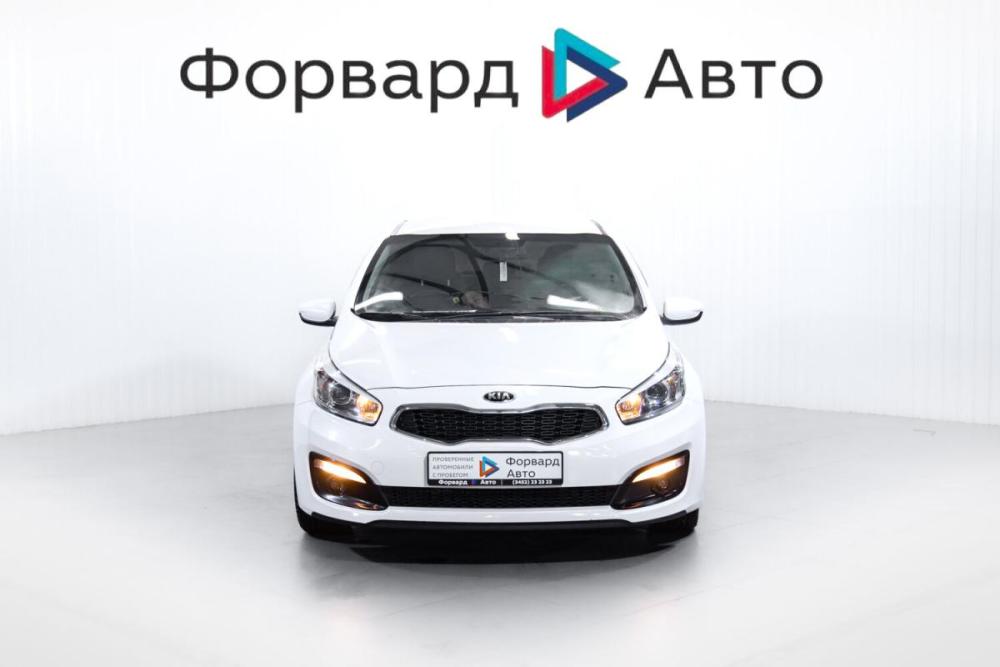 Kia Ceed II Рестайлинг Тюмень  - изображение 2