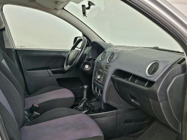 Ford Fusion I Рестайлинг с пробегом 2012 года, цена 599 000 рублей, 84077 км, хэтчбек, Автокод Объявления