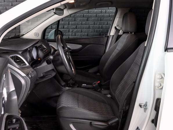 Opel Mokka I с пробегом 2014 года, цена 980 000 рублей, 135201 км, внедорожник, Автокод Объявления