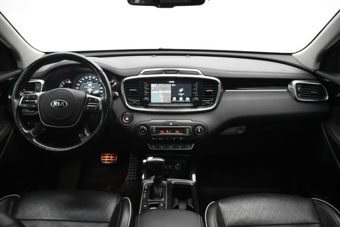 Kia Sorento III Prime Рестайлинг с пробегом 2018 года, цена 2 370 000 рублей, 185971 км, внедорожник, Автокод Объявления