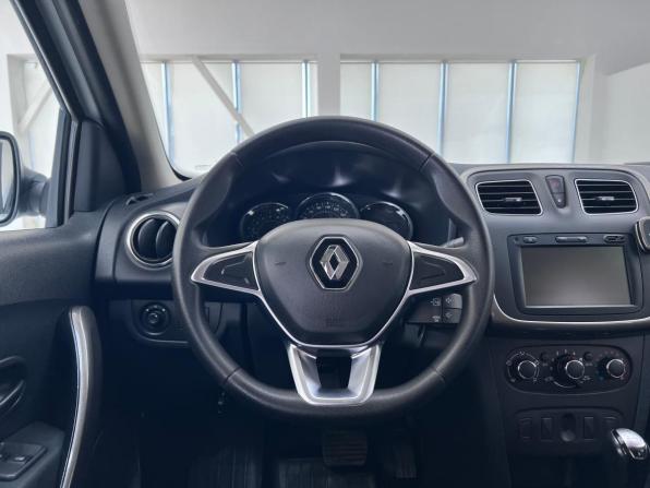 Renault Logan II Рестайлинг с пробегом 2020 года, цена 1 160 000 рублей, 114780 км, седан, Автокод Объявления