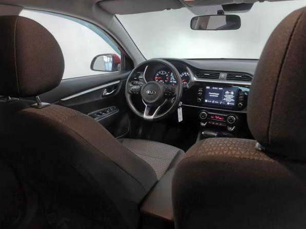 Kia Rio IV Рестайлинг с пробегом 2021 года, цена 1 810 000 рублей, 21490 км, хэтчбек, Автокод Объявления