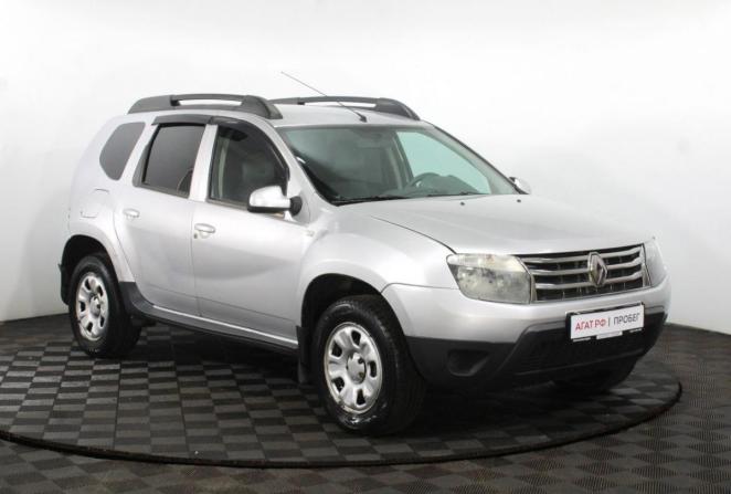 Renault Duster I с пробегом 2014 года, цена 780 000 рублей, 125517 км, внедорожник, Автокод Объявления