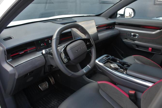 JETOUR DASHING I с пробегом 2023 года, цена 2 590 000 рублей, 24095 км, внедорожник, Автокод Объявления