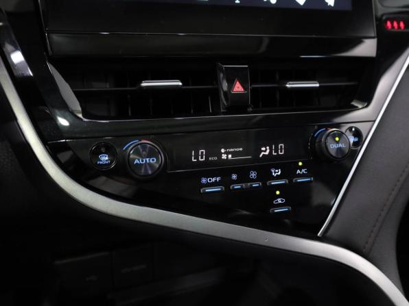 Toyota Camry VIII (XV70) Рестайлинг с пробегом 2022 года, цена 3 449 000 рублей, 105726 км, седан, Автокод Объявления