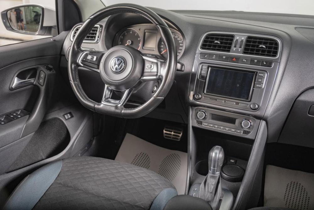 Volkswagen Polo V Рестайлинг Томск  - изображение 10