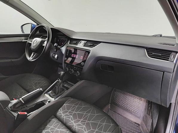 Skoda Octavia III (A7) Рестайлинг с пробегом 2019 года, цена 2 270 000 рублей, 86661 км, лифтбек, Автокод Объявления