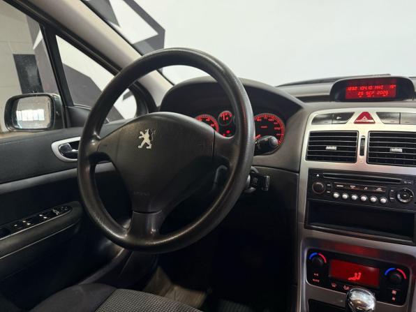 Peugeot 307 I с пробегом 2005 года, цена 309 900 рублей, 170000 км, хэтчбек, Автокод Объявления