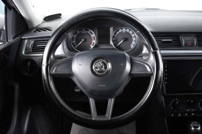 Skoda Rapid I Рестайлинг с пробегом 2018 года, цена 1 299 000 рублей, 146000 км, лифтбек, Автокод Объявления