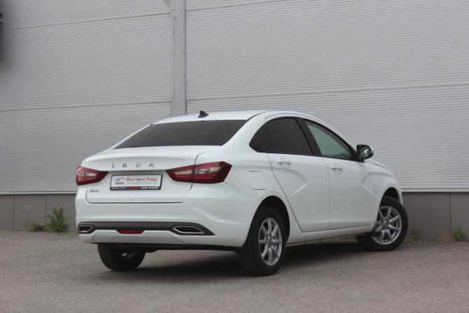 Lada (ВАЗ) Vesta I Рестайлинг (NG) с пробегом 2023 года, цена 1 327 000 рублей, 31528 км, седан, Автокод Объявления