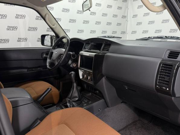 Nissan Patrol V (Y61) Рестайлинг с пробегом 2022 года, цена 7 790 000 рублей, 1296 км, универсал, Автокод Объявления