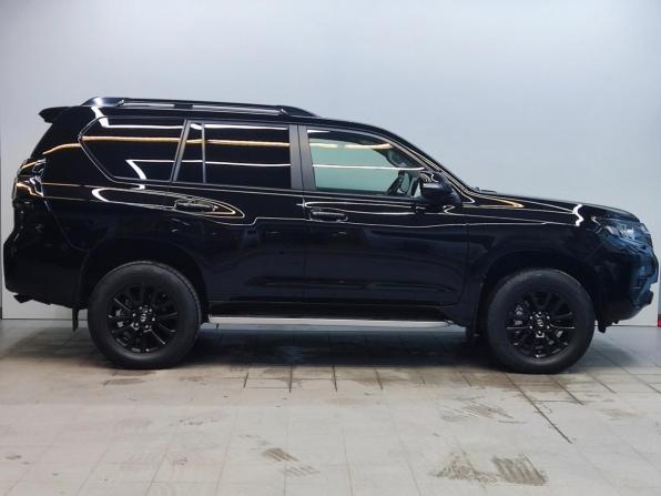 Toyota Land Cruiser Prado 150 Series Рестайлинг 3 с пробегом 2021 года, цена 7 050 000 рублей, 23267 км, внедорожник, Автокод Объявления