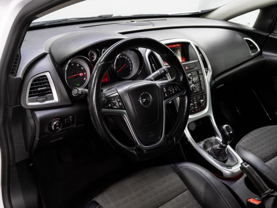 Opel Astra J Рестайлинг Тюмень  - изображение 10