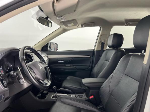 Mitsubishi Outlander III Рестайлинг с пробегом 2014 года, цена 1 499 000 рублей, 145000 км, внедорожник, Автокод Объявления