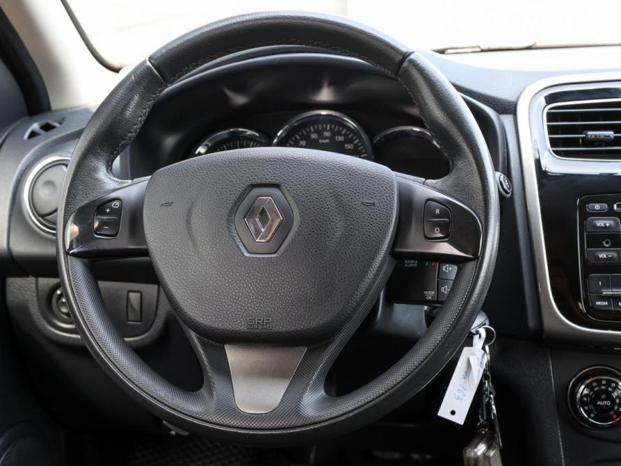 Renault Sandero II Москва  - изображение 18