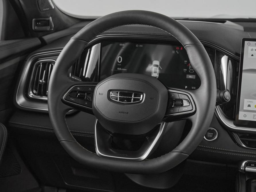 Geely Monjaro I Рестайлинг 2 Москва  - изображение 12