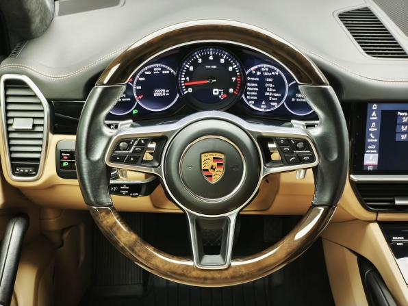 Porsche Cayenne III с пробегом 2018 года, цена 7 142 000 рублей, 29228 км, внедорожник, Автокод Объявления