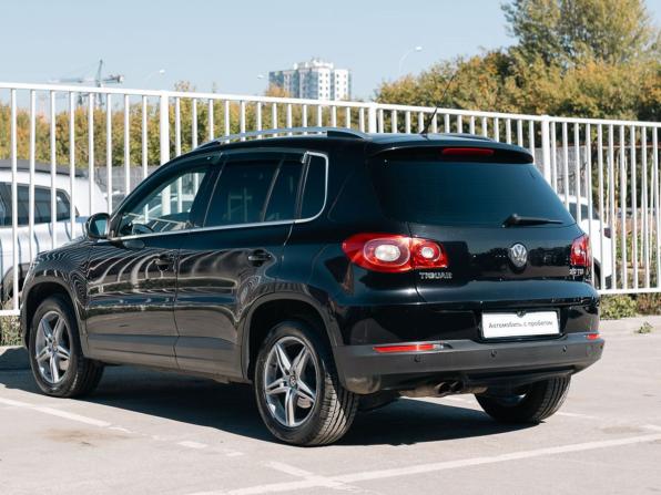 Volkswagen Tiguan I с пробегом 2009 года, цена 930 000 рублей, 186365 км, внедорожник, Автокод Объявления