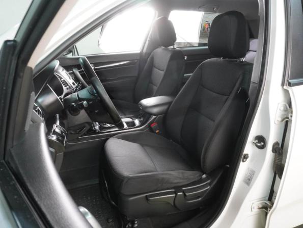 Kia Sorento II Рестайлинг с пробегом 2015 года, цена 1 799 000 рублей, 208744 км, внедорожник, Автокод Объявления