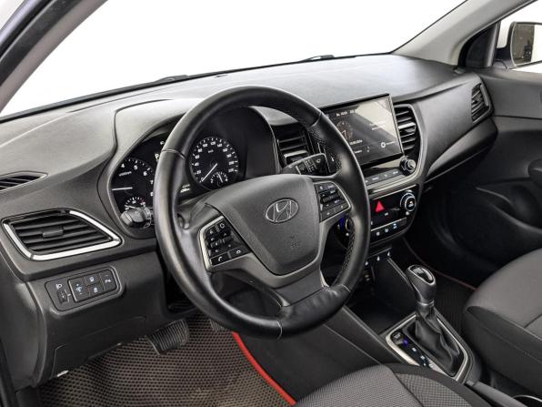 Hyundai Solaris II Рестайлинг с пробегом 2021 года, цена 1 620 000 рублей, 86300 км, седан, Автокод Объявления