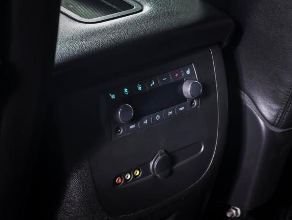 Chevrolet Tahoe III с пробегом 2012 года, цена 1 790 000 рублей, 201000 км, внедорожник, Автокод Объявления