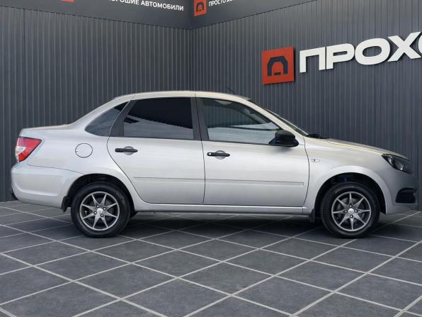Lada (ВАЗ) Granta I Рестайлинг с пробегом 2020 года, цена 657 000 рублей, 88364 км, седан, Автокод Объявления