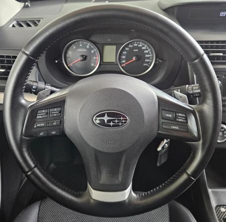 Subaru XV I с пробегом 2012 года, цена 1 090 000 рублей, 185064 км, внедорожник, Автокод Объявления