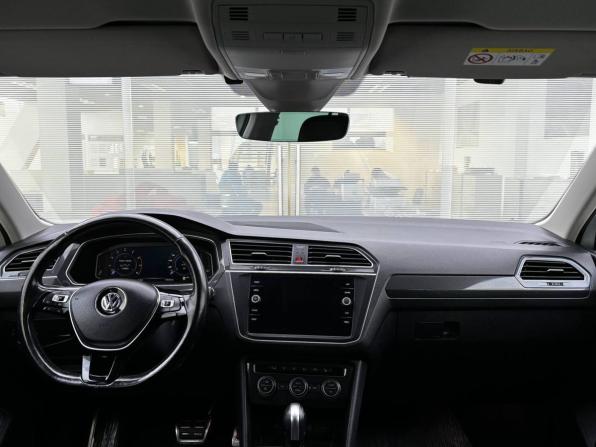 Volkswagen Tiguan II с пробегом 2019 года, цена 2 499 000 рублей, 161051 км, внедорожник, Автокод Объявления