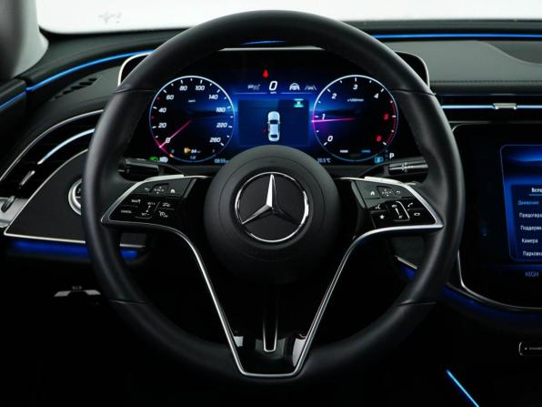Mercedes-Benz E-Класс V (W213 S213 C238) Рестайлинг с пробегом 2024 года, цена 6 615 000 рублей, 14413 км, седан, Автокод Объявления
