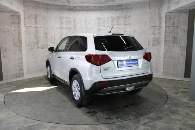 Suzuki Vitara II Рестайлинг с пробегом 2021 года, цена 1 618 000 рублей, 95994 км, внедорожник, Автокод Объявления