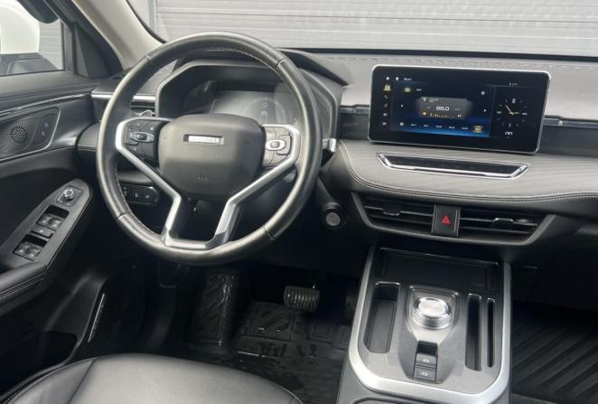 Haval Jolion I с пробегом 2023 года, цена 1 825 000 рублей, 41800 км, внедорожник, Автокод Объявления
