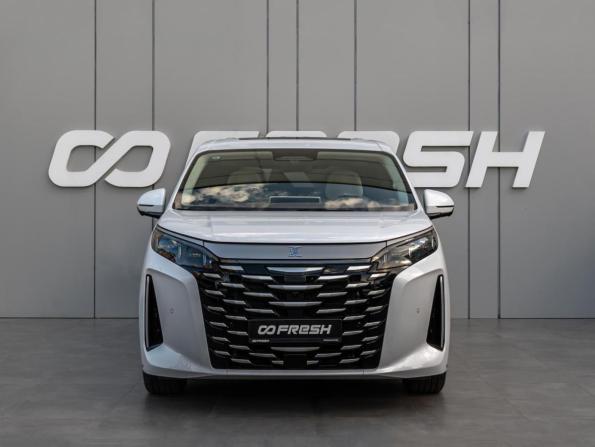 BYD Xia (M9) с пробегом 2025 года, цена 5 860 000 рублей, 356 км, минивэн, Автокод Объявления