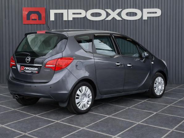 Opel Meriva B с пробегом 2011 года, цена 677 000 рублей, 137520 км, компактвэн, Автокод Объявления