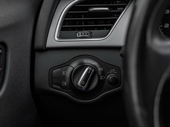 Audi A4 IV (B8) Рестайлинг с пробегом 2014 года, цена 1 391 000 рублей, 229086 км, универсал, Автокод Объявления