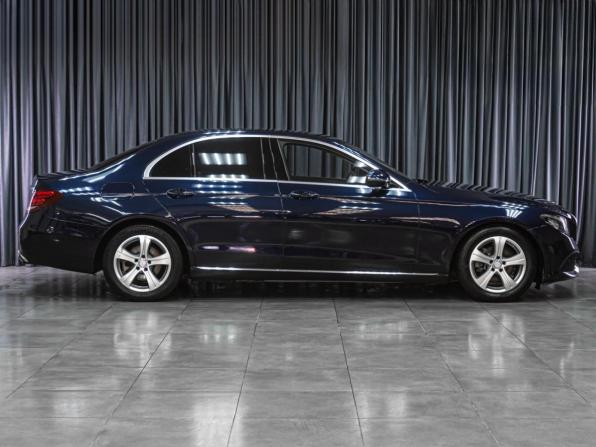 Mercedes-Benz E-Класс V (W213 S213 C238) с пробегом 2016 года, цена 2 427 030 рублей, 109290 км, седан, Автокод Объявления