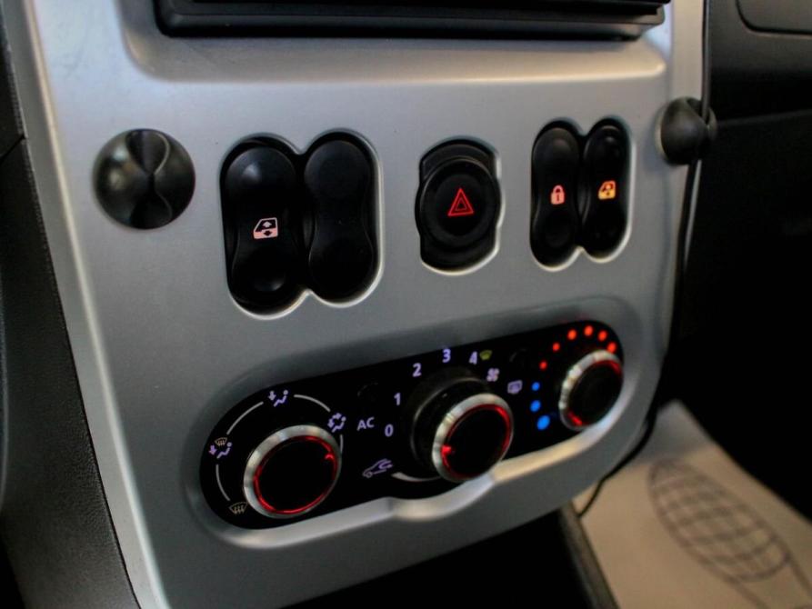 Renault Logan I Рестайлинг Калуга  - изображение 10