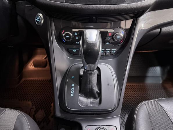 Ford Kuga II с пробегом 2013 года, цена 1 320 000 рублей, 136169 км, внедорожник, Автокод Объявления