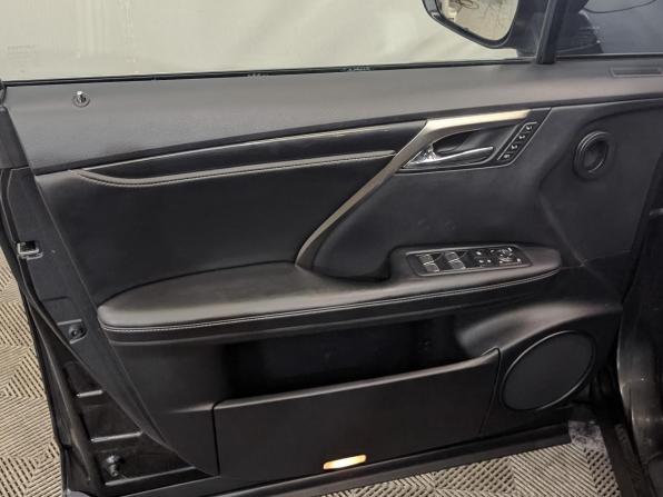 Lexus RX IV с пробегом 2017 года, цена 3 650 000 рублей, 124023 км, внедорожник, Автокод Объявления