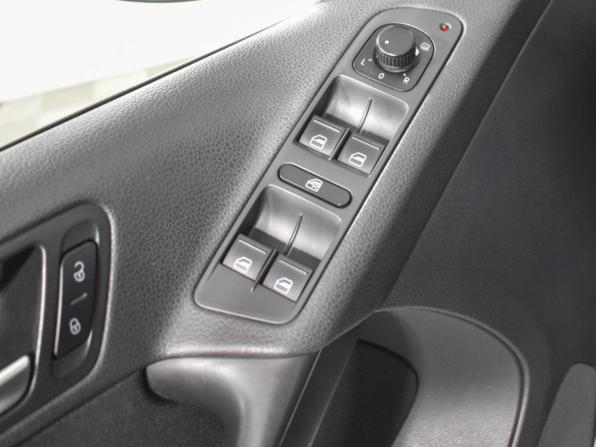 Volkswagen Tiguan I Рестайлинг с пробегом 2012 года, цена 1 100 000 рублей, 121620 км, внедорожник, Автокод Объявления
