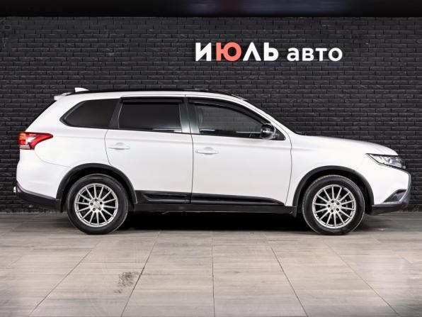 Mitsubishi Outlander III Рестайлинг 3 с пробегом 2020 года, цена 2 380 000 рублей, 119610 км, внедорожник, Автокод Объявления