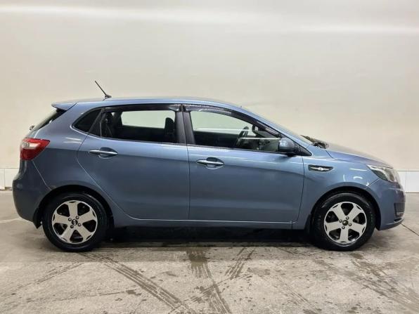 Kia Rio III с пробегом 2013 года, цена 668 000 рублей, 150000 км, хэтчбек, Автокод Объявления