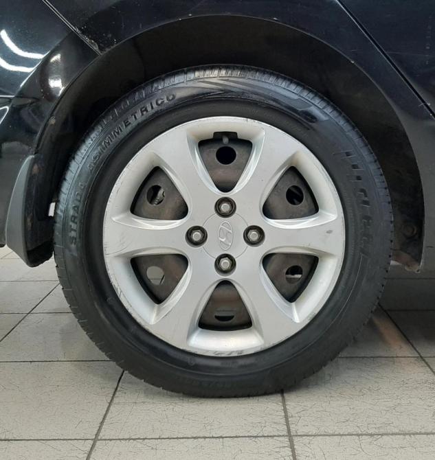 Hyundai Solaris I Москва  - изображение 13