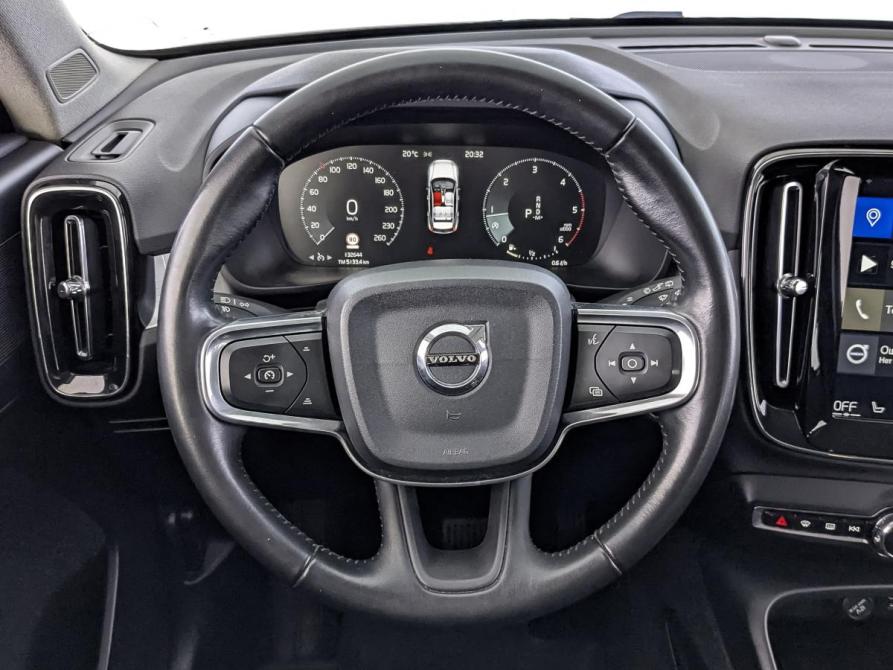Volvo XC40 I Москва  - изображение 21