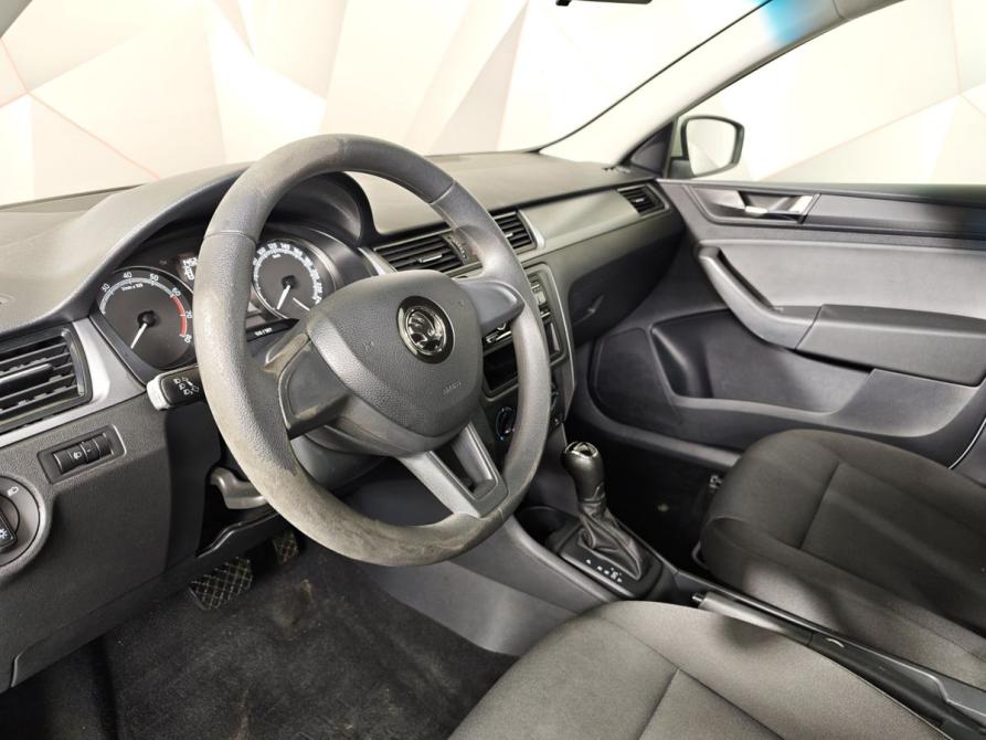 Skoda Rapid I Рестайлинг Москва  - изображение 19